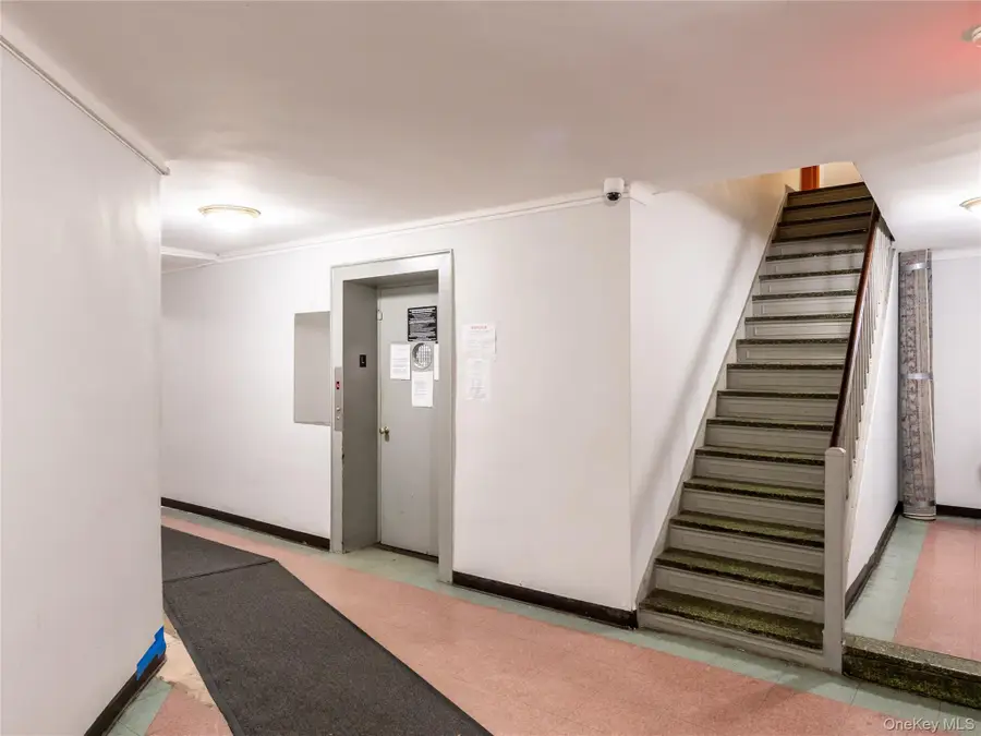 63-60 102nd Street #D11, Rego Park, NY 11374 - Image #3