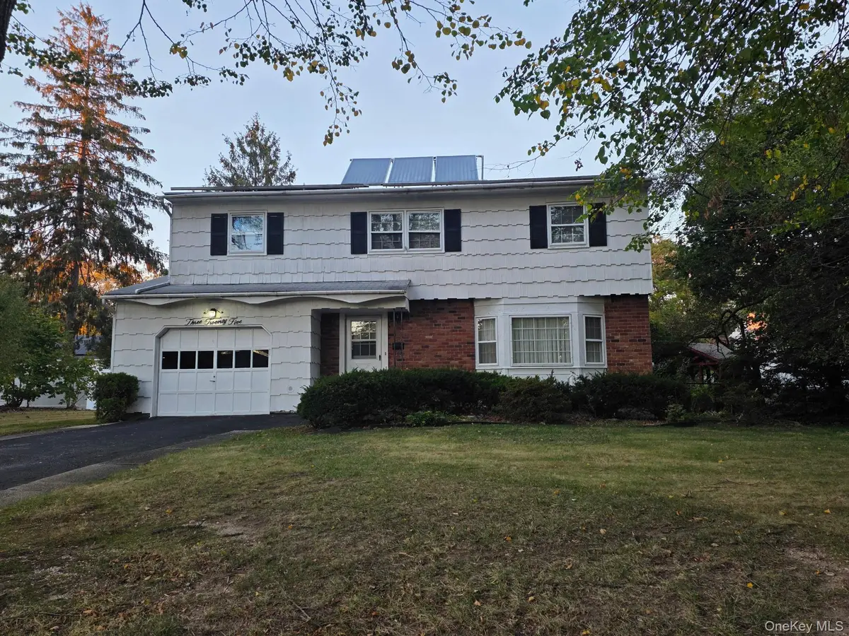 325 Young Street, West Babylon, NY 11704 - Image #1