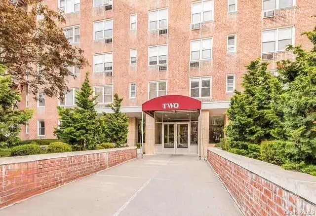 2 Sadore Lane #7N, Yonkers, NY 10710 - Image #1