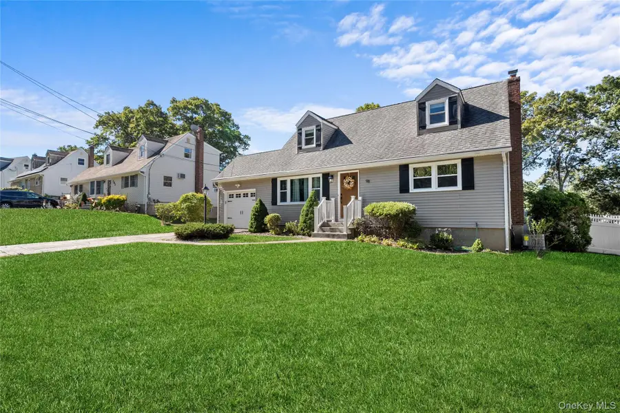 98 Paula Boulevard, Selden, NY 11784 - Image #2