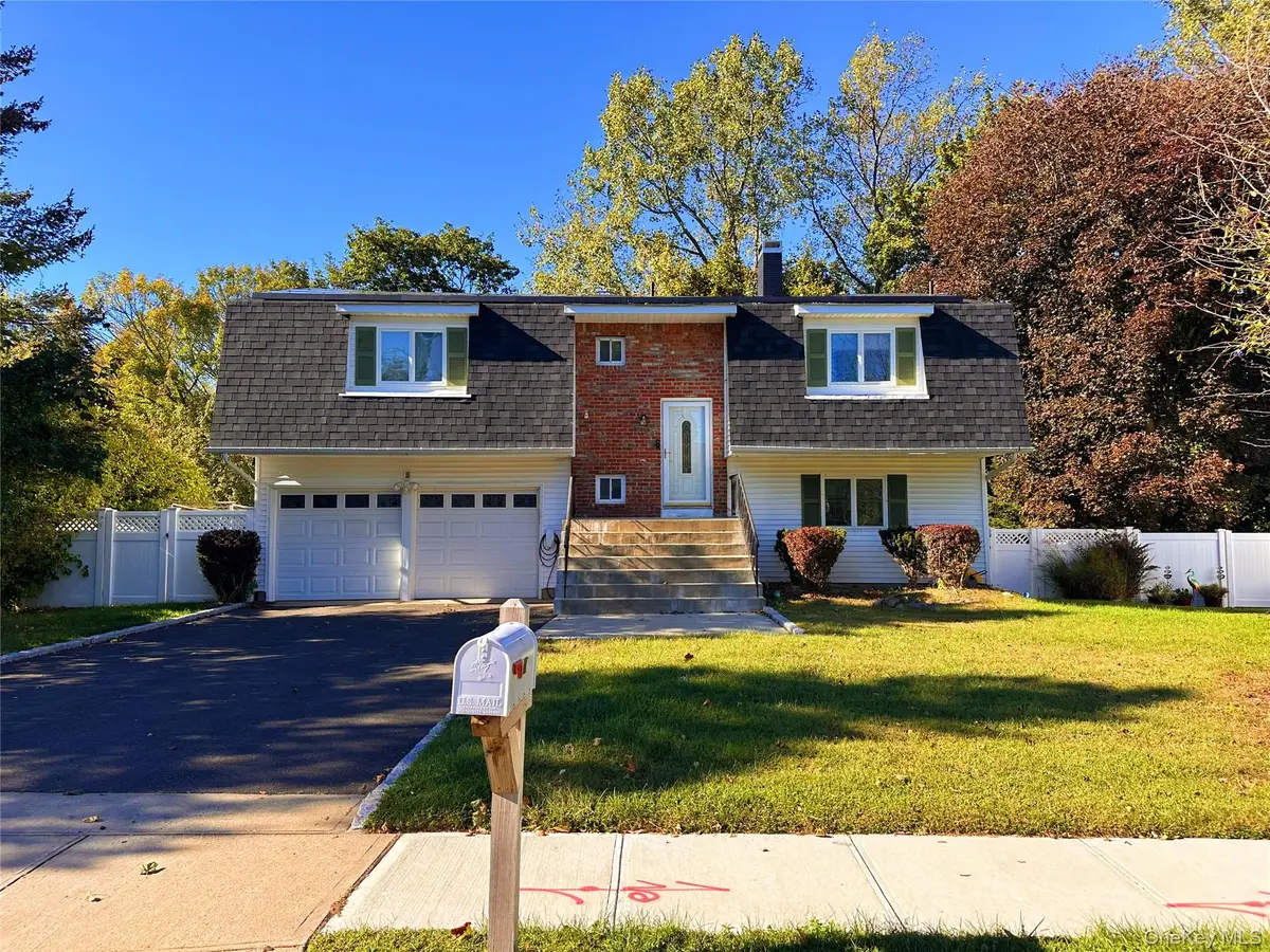 23 Bowman Lane, Kings Park, NY 11754 - Image #1