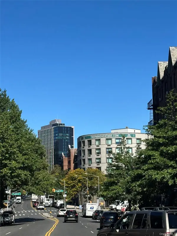 295 Bennett Avenue #4B, New York (Manhattan), NY 10040