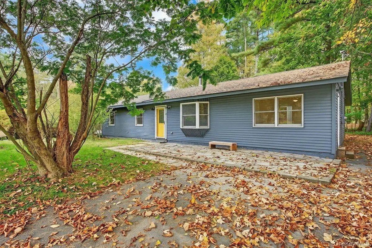 5 Lazy Brook Lane, Woodstock, NY 12498 - Image #1