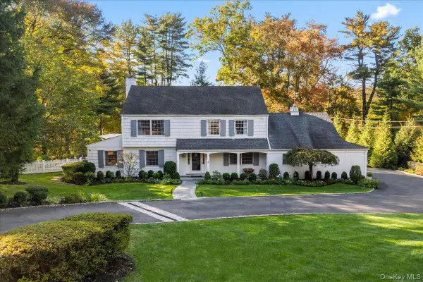 6 Valley Place, Harrison, NY 10528