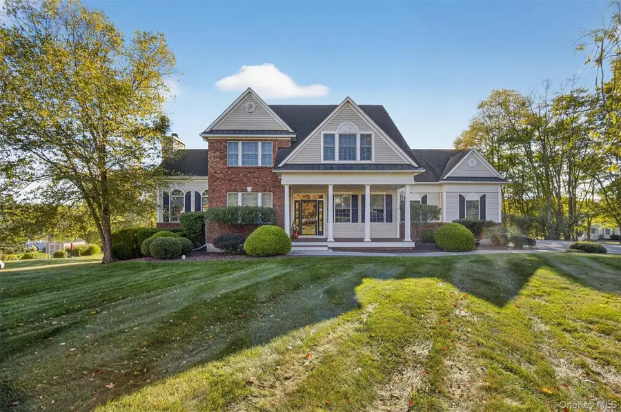 15 Champlain Drive, Hopewell Junction, NY 12533 - Image #2