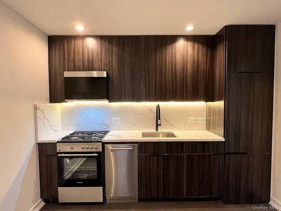 55-30 99th St #3F, Corona, NY 11368 - Image #2