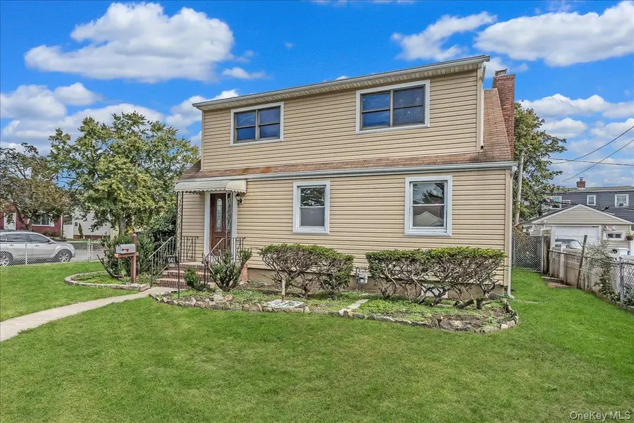 641 Lowell Road, Uniondale, NY 11553 - Image #2