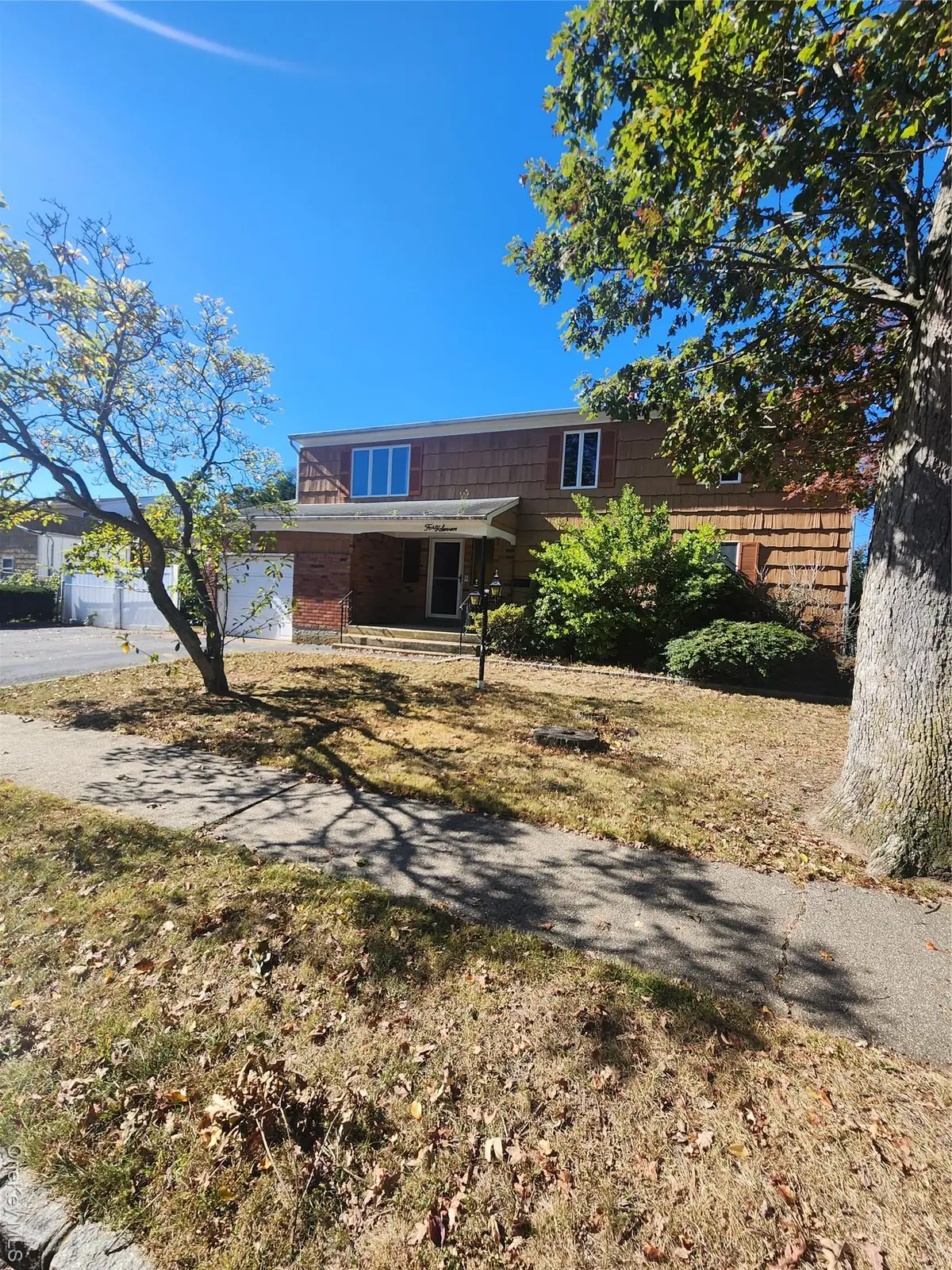 47 15th Avenue, West Babylon, NY 11704 - Image #1