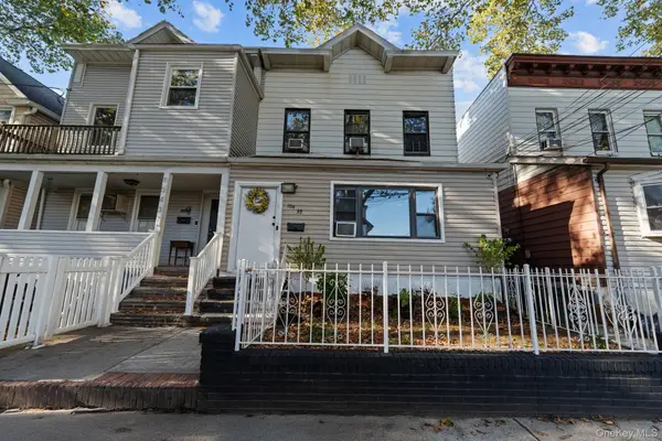 10439 90th Avenue, Richmond Hill, NY 11418