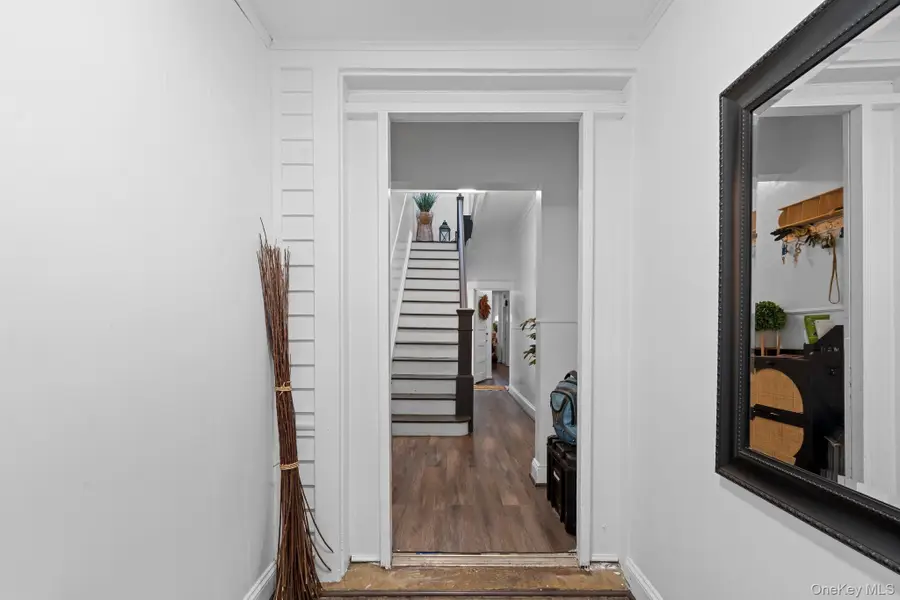 10439 90th Avenue, Richmond Hill, NY 11418 - Image #2