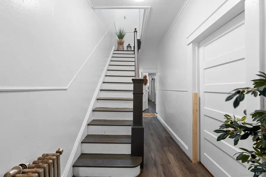 10439 90th Avenue, Richmond Hill, NY 11418 - Image #3