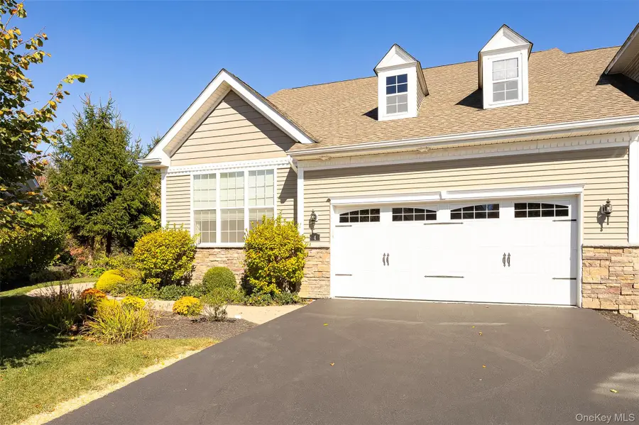 4 Avondale Lane, Wappingers Falls, NY 12590 - Image #2