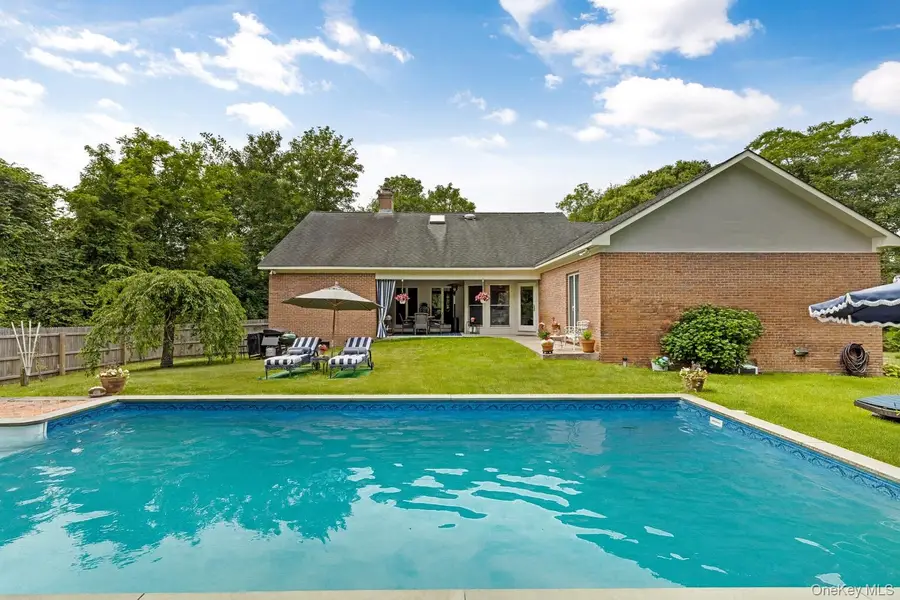 2 Sunset Road, Sag Harbor, NY 11963 - Image #2