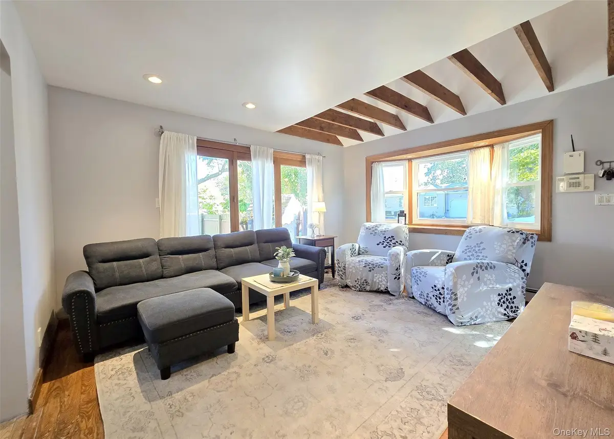 33 Sherwood Drive, Mastic Beach, NY 11951 - Image #1