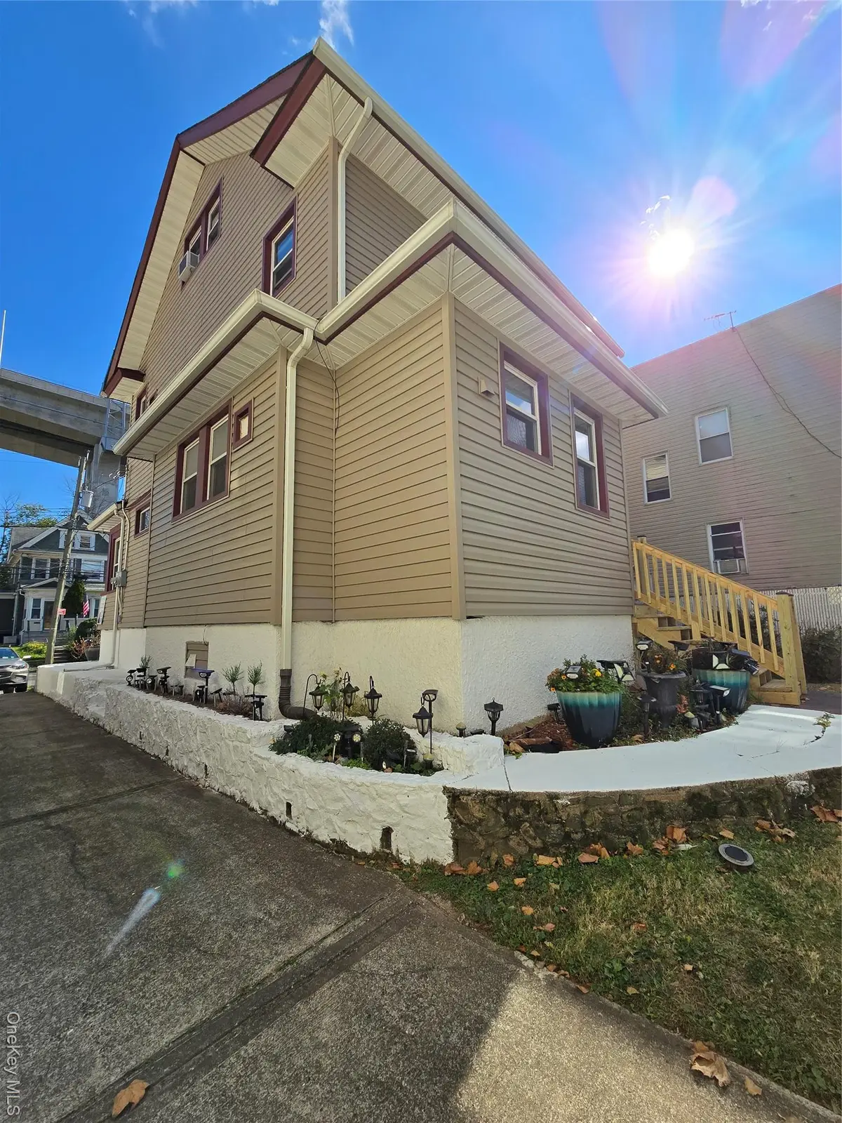 28 Morningstar Road, Staten Island, NY 10303 - Image #1