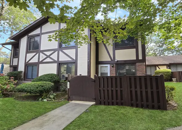 236 Sagamore Hills Drive, Port Jefferson Station, NY 11776