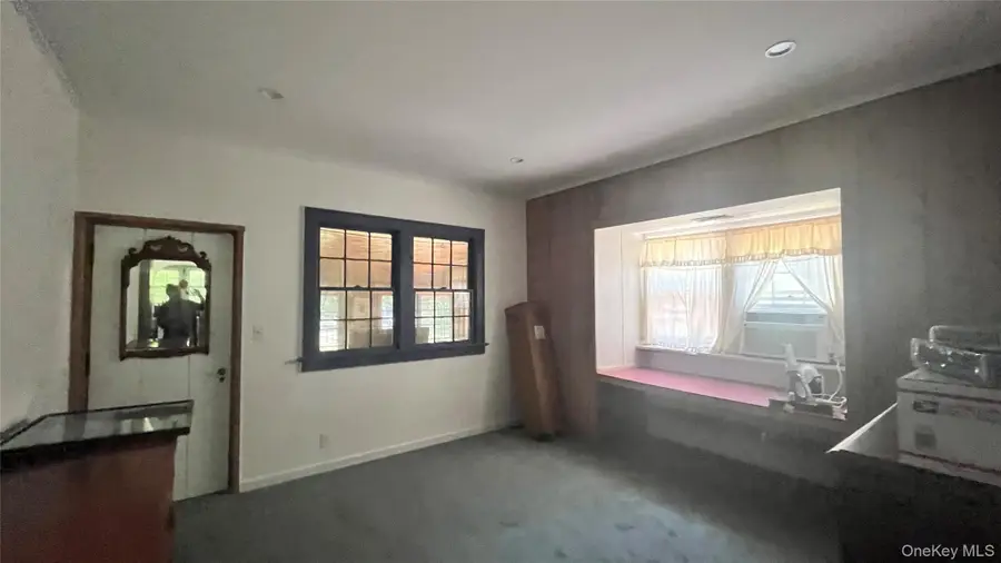 33 Baron De Hirsch Road, Crompond, NY 10517 - Image #3