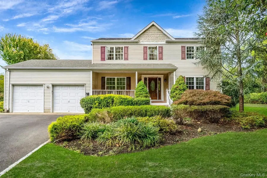 36 Vanderbilt Avenue, Saint James, NY 11780 - Image #2