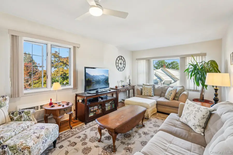 41 Portland Place, Yonkers, NY 10703 - Image #3