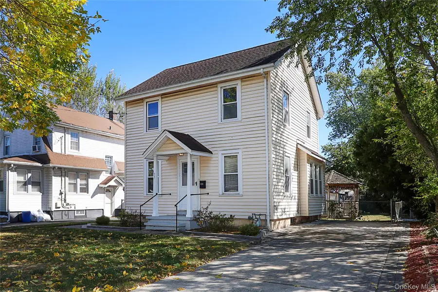 437 Ray Street, Freeport, NY 11520 - Image #3