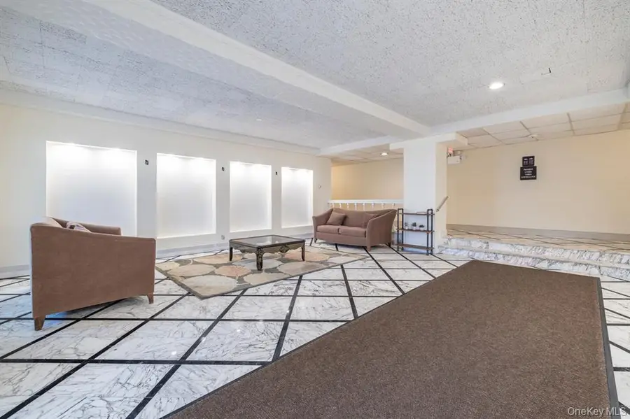 77 S Park Avenue #A24, Rockville Centre, NY 11570 - Image #2