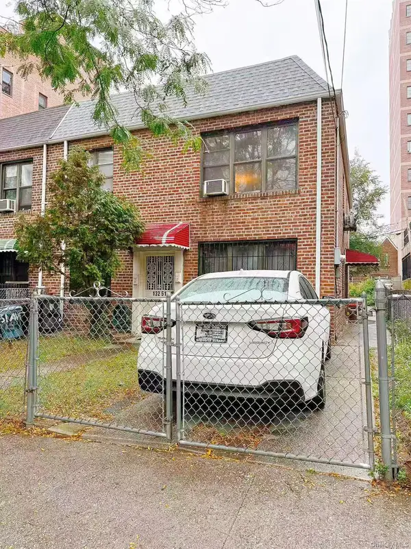 132-51 Avery Avenue, Flushing, NY 11355