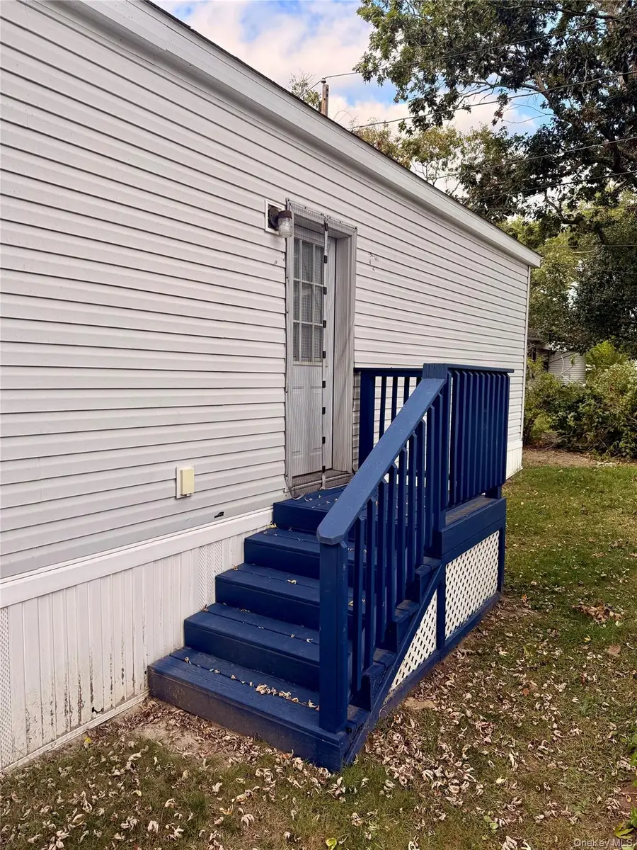 37 Hubbard Avenue #95, Riverhead, NY 11901 - Image #3