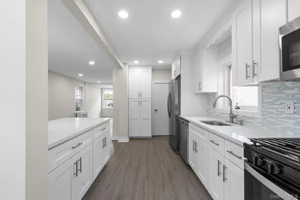 36 N Perkins Avenue, Elmsford, NY 10523