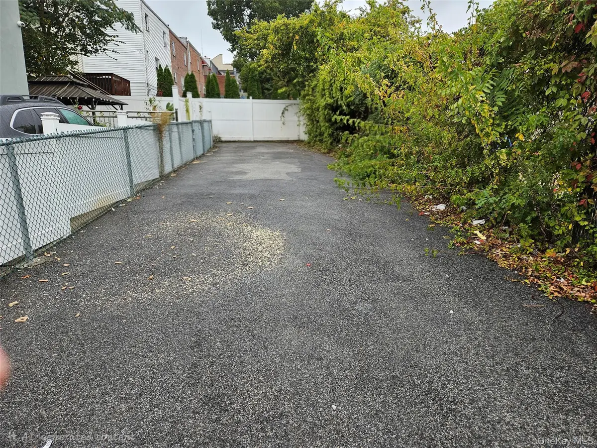 4179 Bronxwood Avenue, Bronx, NY 10466 - Image #1