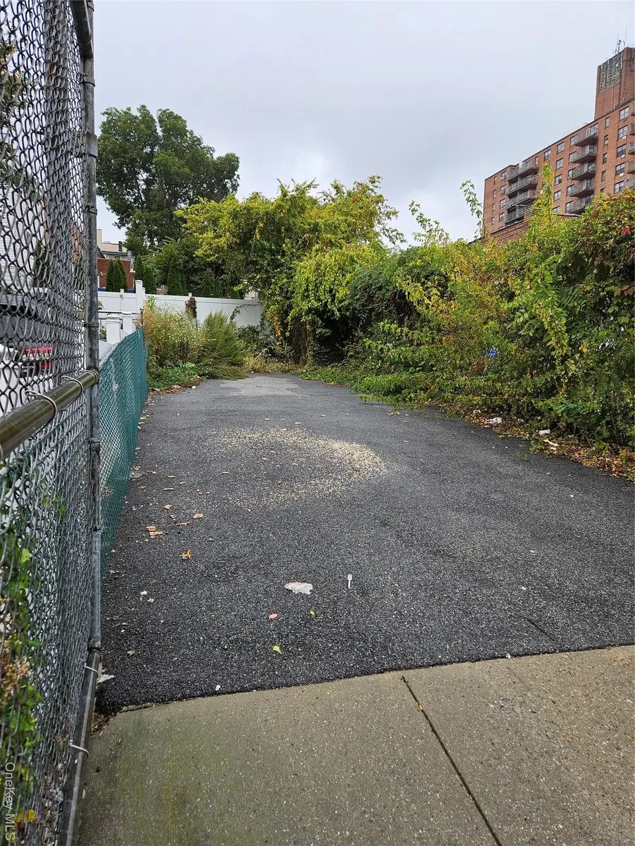 4179 Bronxwood Avenue, Bronx, NY 10466 - Image #2