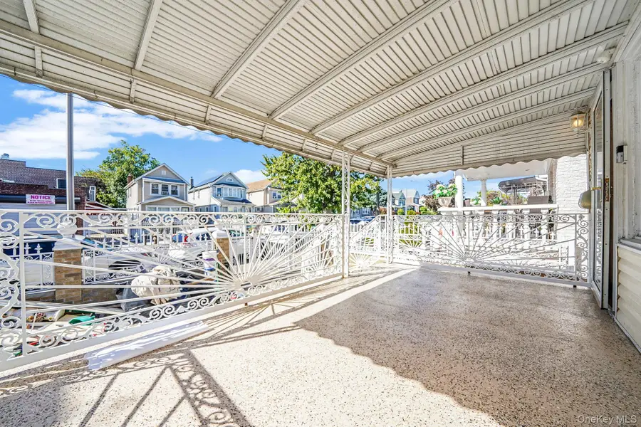 9427 208th Street, Queens Village, NY 11428 - Image #3