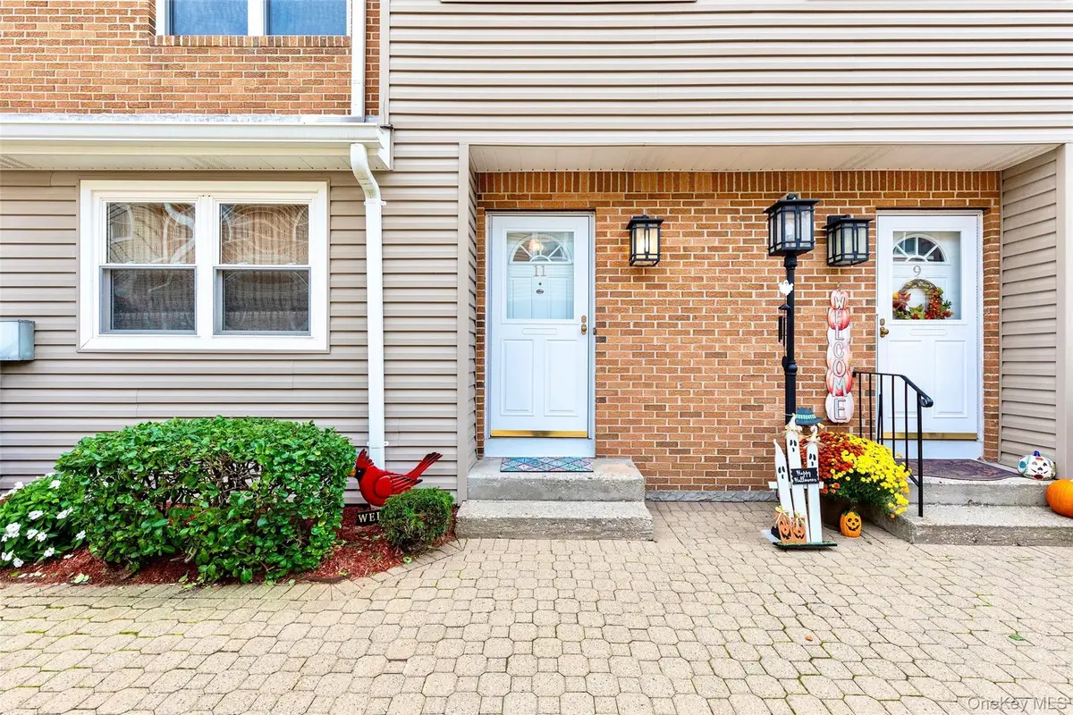 280 Franklin Avenue #11, Franklin Square, NY 11010 - Image #1