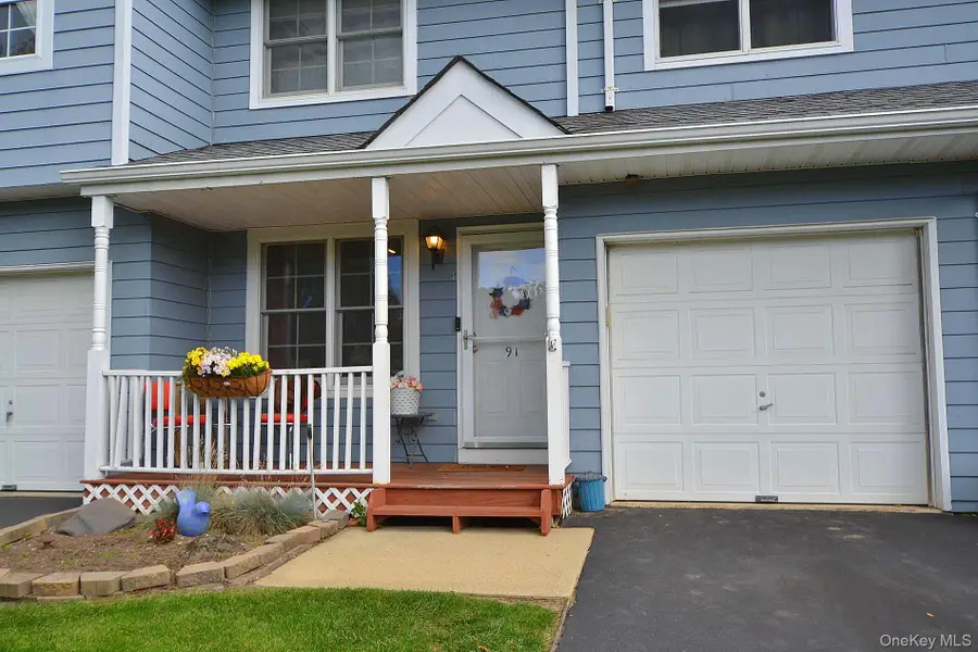 91 Broadlawn Drive, Central Islip, NY 11722 - Image #2