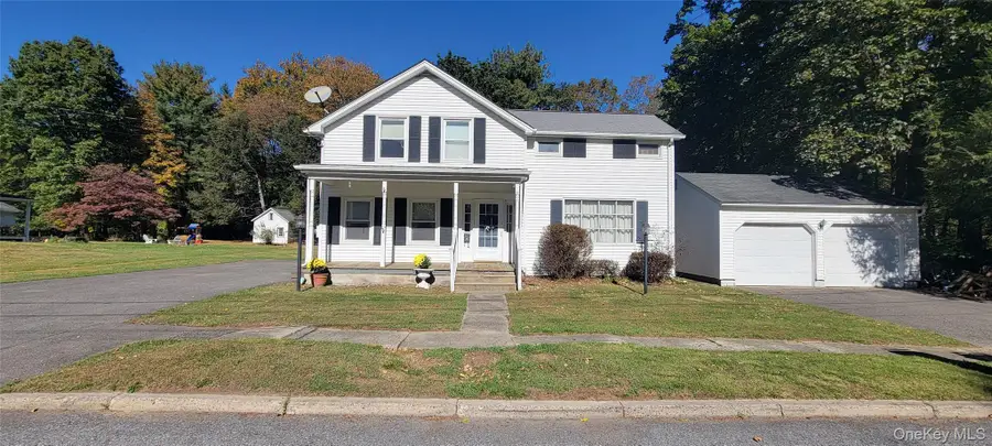 22 Washington Avenue, Highland, NY 12528 - Image #2