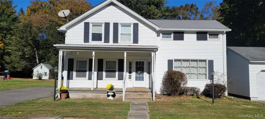 22 Washington Avenue, Highland, NY 12528 - Image #3