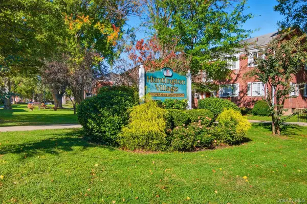 405 W Main Street #112B, Huntington, NY 11743