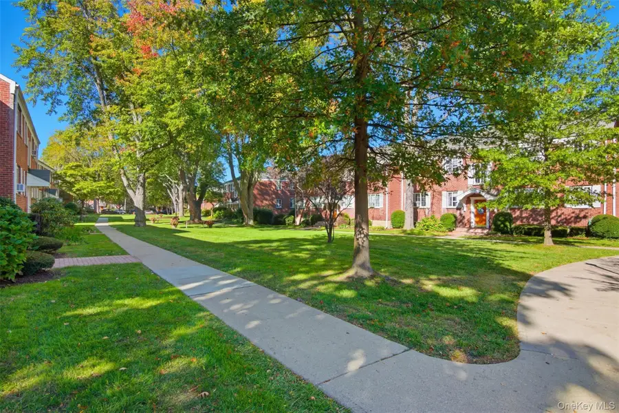 405 W Main Street #112B, Huntington, NY 11743 - Image #2