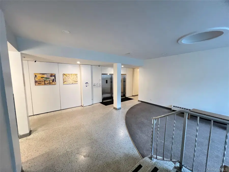 15272 Melbourne Avenue #3A, Flushing, NY 11367 - Image #2