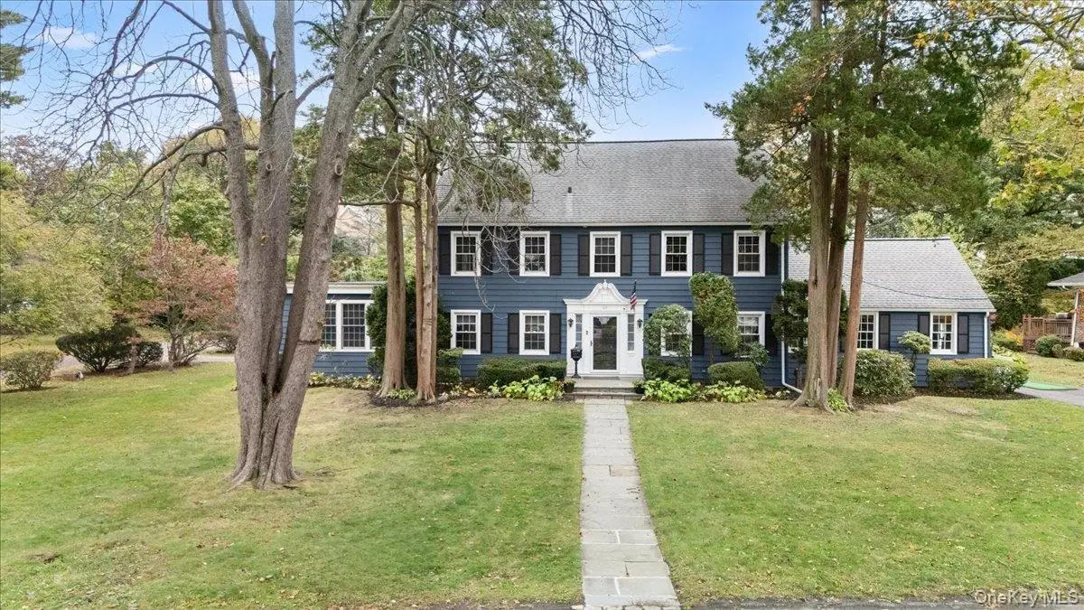 34 Gedney Park Drive, White Plains, NY 10605 - Image #1