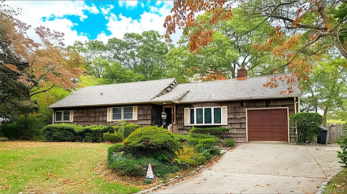 57 Hiawatha Drive, Brightwaters, NY 11718 - #1