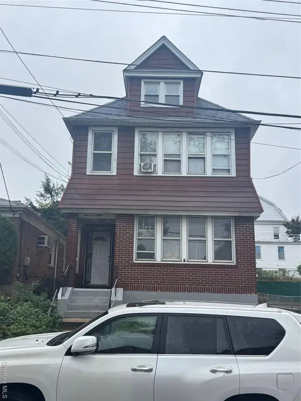 45-19 158th Street, Flushing, NY 11358