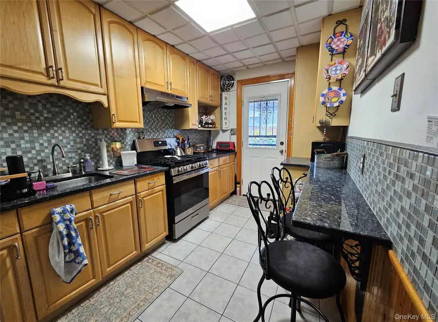 7852 79th Lane, Glendale, NY 11385 - Image #2