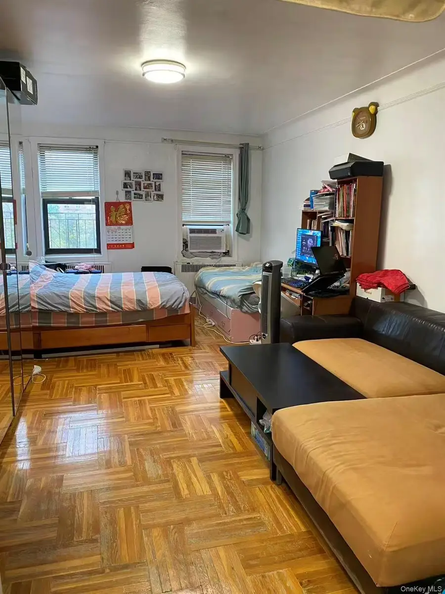 42-52 Layton Street #6F, Elmhurst, NY 11373 - Image #3