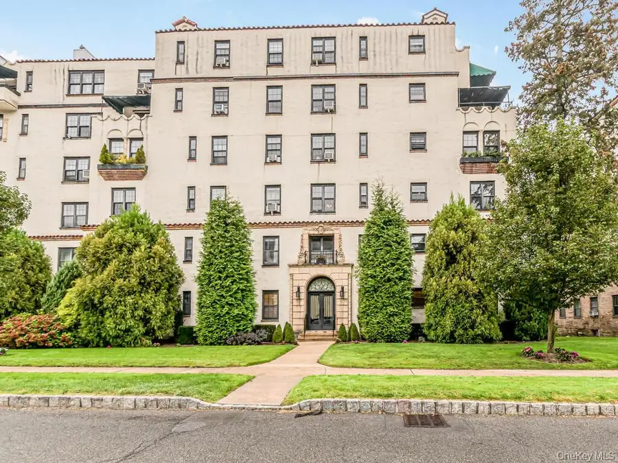 1273 North Avenue #Entrance 2-3D, New Rochelle, NY 10804 - Image #2