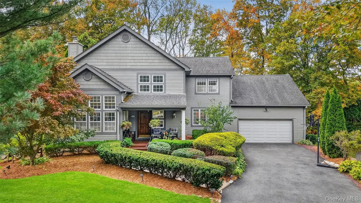 16 Nottingham Way, Mahopac, NY 10541 - Image #1