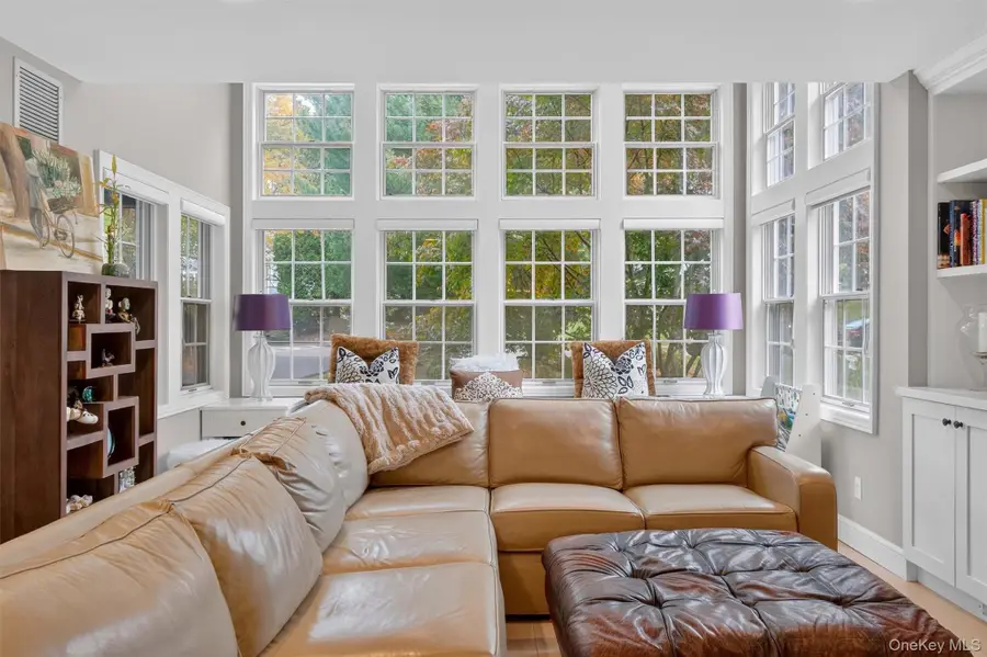 16 Nottingham Way, Mahopac, NY 10541 - Image #3