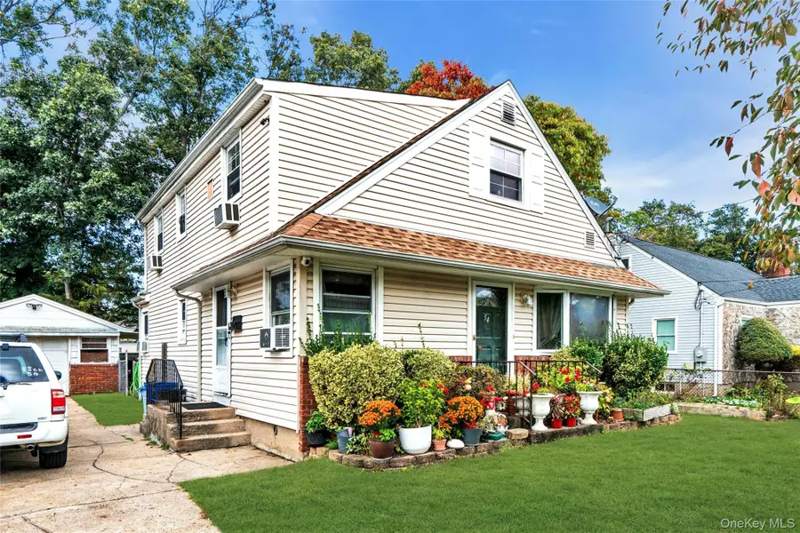 54 E 15th Street, Huntington Station, NY 11746 - Image #2