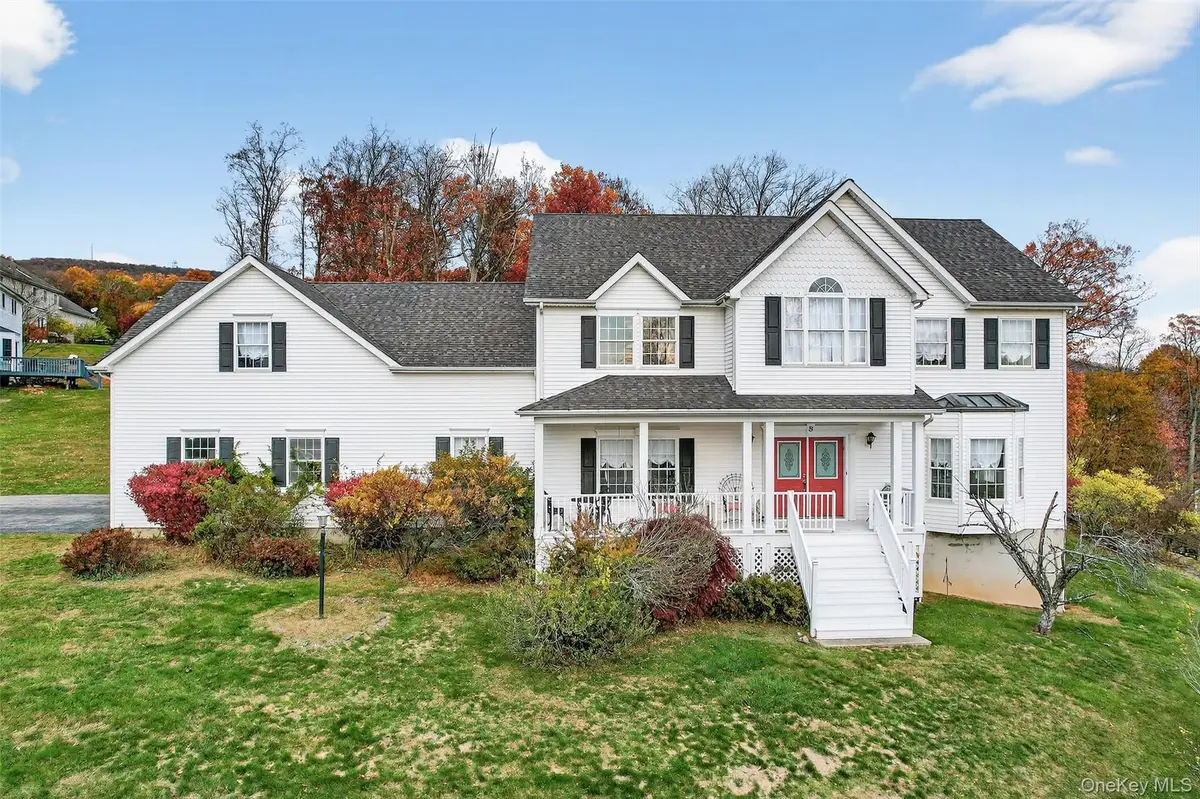 8 Alloway Crescent, Highland Mills, NY 10930 - Image #1