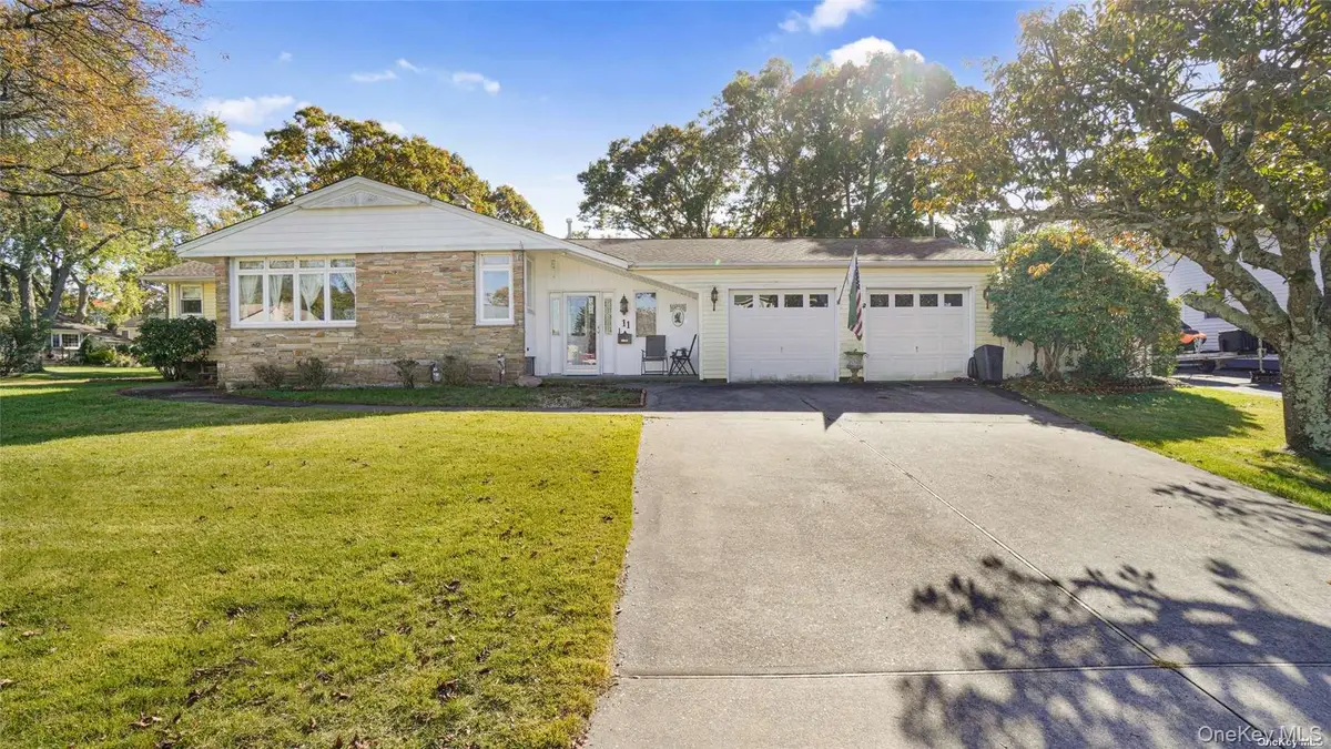 11 Norman Drive, Centereach, NY 11720 - Image #1