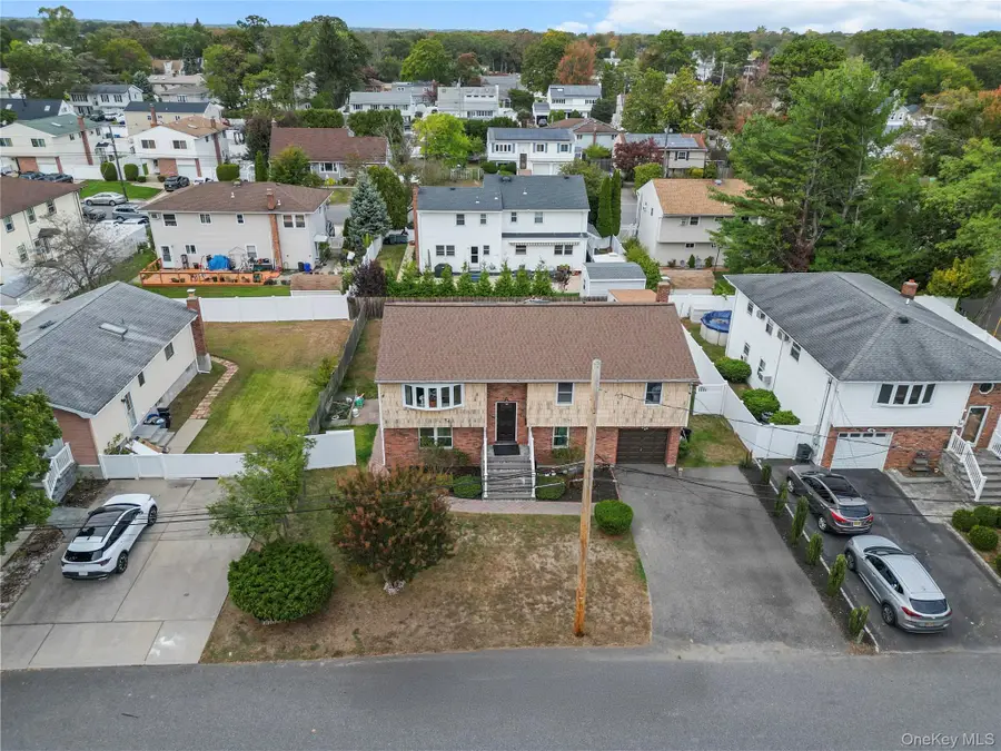 1259 America Avenue, West Babylon, NY 11704 - #2